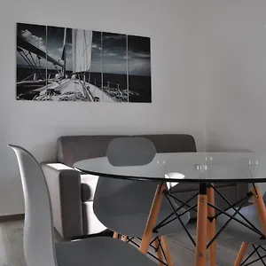 Luxury 2 With Swimming Pool Apartment